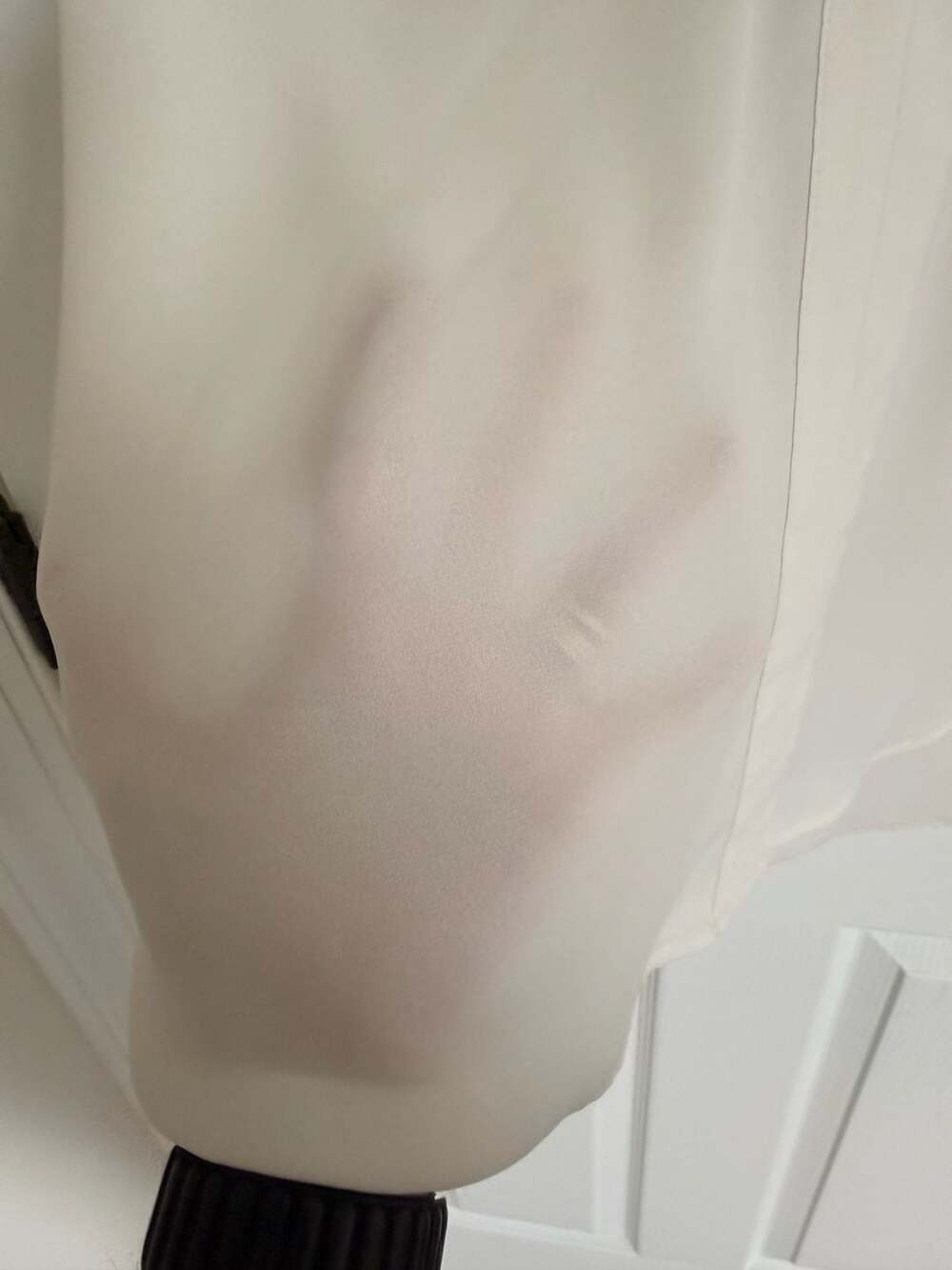 Express Women's Size S White Zip Front Long Sleeve Blouse - Picture 3 of 6